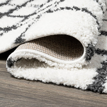 Arenal Geometric Grid Shag Area Rug